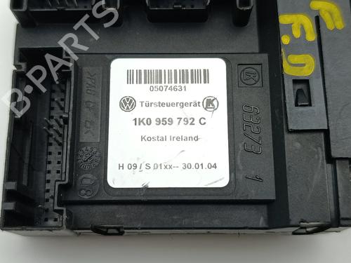 Right front window motor VW GOLF V (1K1) | BP36970539E20 - Image 4