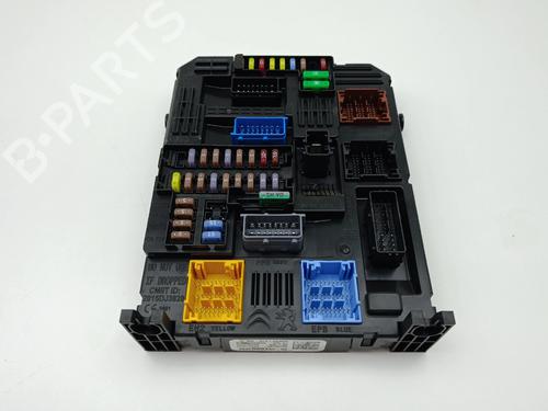 Used Fuse box Fuse box 36971119 36971119