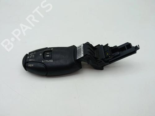 Used Steering wheel controls Steering wheel controls 36971648 36971648