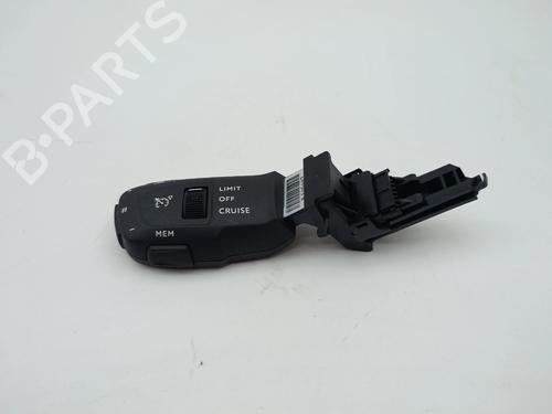 Used Steering wheel controls Steering wheel controls 36971671 36971671