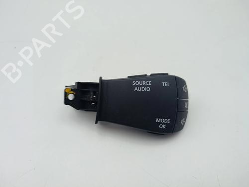 Used Steering wheel controls Steering wheel controls 36971818 36971818