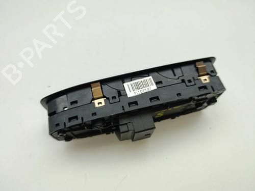 Left front window switch RENAULT CLIO V (B7_) | BP36972624I27 - Image 3