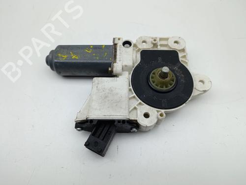 Used Right rear window motor Right rear window motor 36972976 36972976