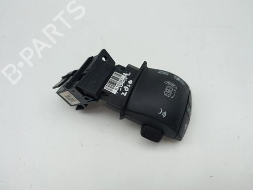 Used Steering wheel controls Steering wheel controls 36973137 36973137