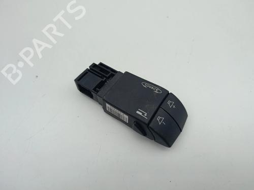 Used Steering wheel controls Steering wheel controls 36973173 36973173