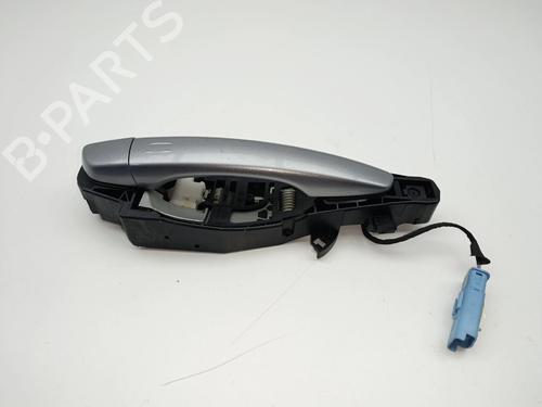 Høyre bak utvendig håndtak Høyre bak utvendig håndtak 36973528 36973528