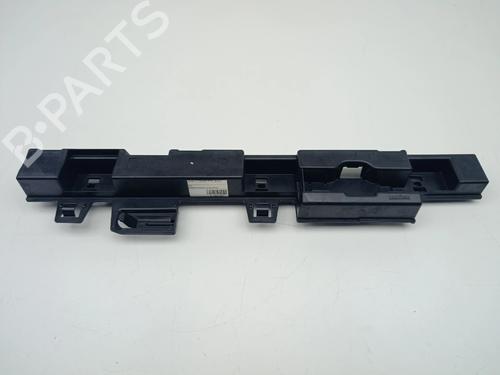 Venstre sidekjole Venstre sidekjole BMW 2 Coupe (F22, F87) 220 d (190 hp) 36973553 36973553