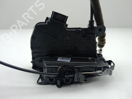 front-right-lock-nissan-micra-v-k14-2016-36973767 main image