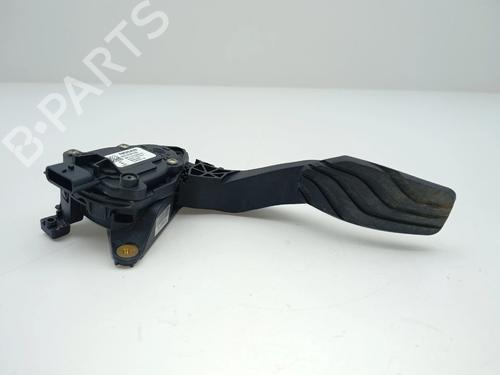 pedal-nissan-micra-v-k14-2016-36974025 main image