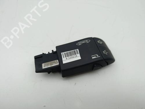 Used Steering wheel controls Steering wheel controls 36974179 36974179