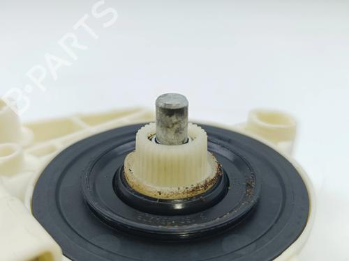Left front window motor MERCEDES-BENZ A-CLASS (W176) | BP36974365E21 - Image 3