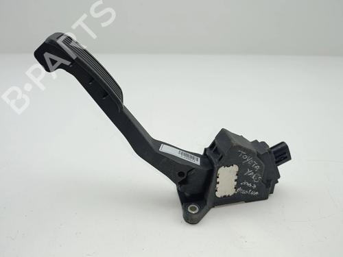 Pedale Pedale TOYOTA YARIS (_P9_) [2005-2014] 36974385 36974385
