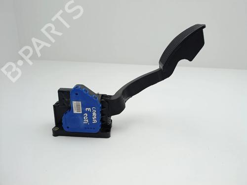 Used Pedal Pedal 36974440 36974440
