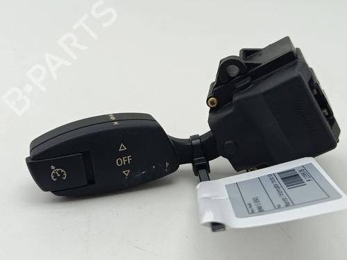 Commandes au volant Commandes au volant 36974751 36974751