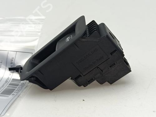 Left rear window switch VW GOLF VII (5G1, BQ1, BE1, BE2) 1.4 TSI | BP36975199I29 - Image 3