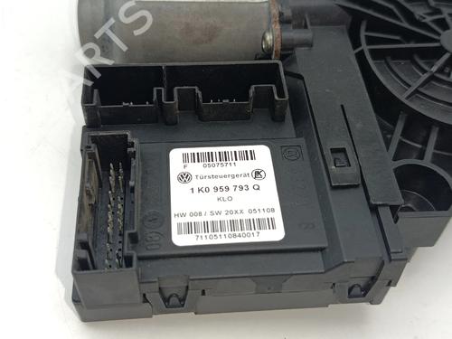 Left front window motor VW GOLF VI (5K1) 1.4 | BP36975258E21 - Image 4