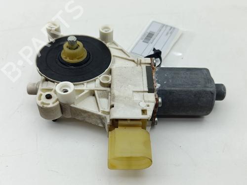 Left front window motor BMW 1 (E87) | BP36976165E21 - Image 2