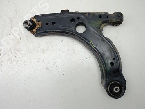 Venstre fortil bærearm Venstre fortil bærearm VW GOLF IV (1J1) 1.4 16V (75 hp) 36977063 36977063