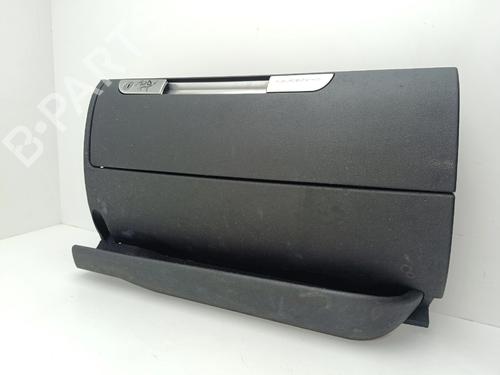 Used Glove box Glove box 36977963 36977963