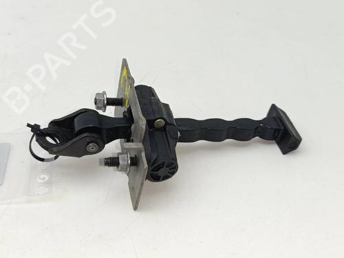 Used Hinge/Door check strap Hinge/Door check strap 36978104 36978104