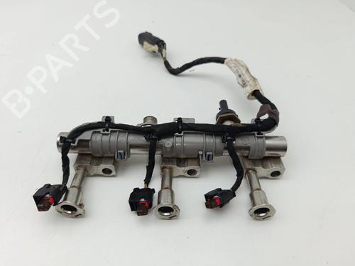 Used Injection rail Injection rail 36979489 36979489