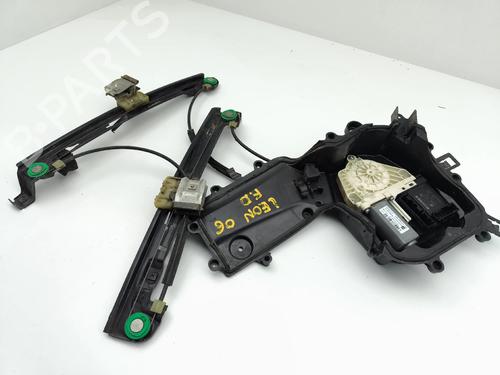 Alzacristallo anteriore destro Alzacristallo anteriore destro SEAT LEON (1P1) [2005-2013] 36982834 36982834