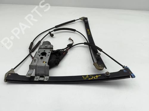 Alzacristallo anteriore destro Alzacristallo anteriore destro VW POLO III (6N1) [1994-1999] 36983324 36983324