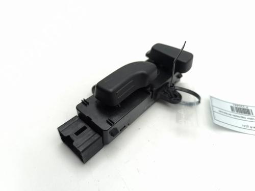 Switch NISSAN QASHQAI II (J11, J11_) | BP36983468I30 - Image 2
