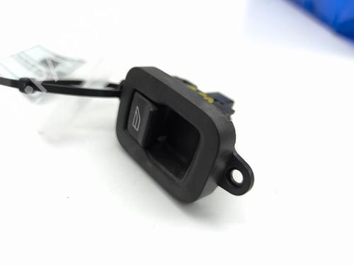 Right front window switch VOLVO V50 (545) | BP36983657I26 - Image 2
