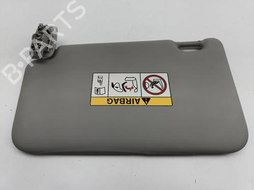 Used Right sun visor Right sun visor 37176217 37176217