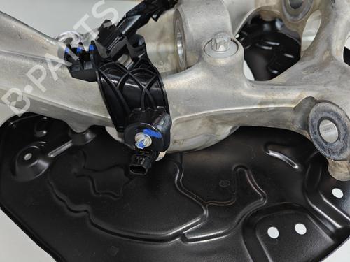 Right front steering knuckle MERCEDES-BENZ C-CLASS (W206) C 220 d (206.004) | BP37234705M26  - Image 7