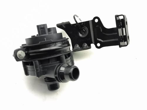 Auxiliary water pump MERCEDES-BENZ C-CLASS (W206) C 220 d (206.004) | BP37243754M111 - Image 4