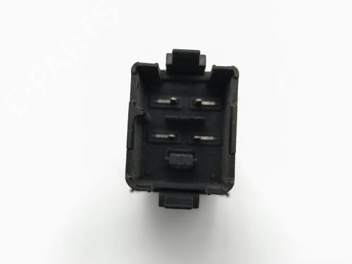 Warning switch VW GOLF V (1K1) | BP37090321I22 - Image 4