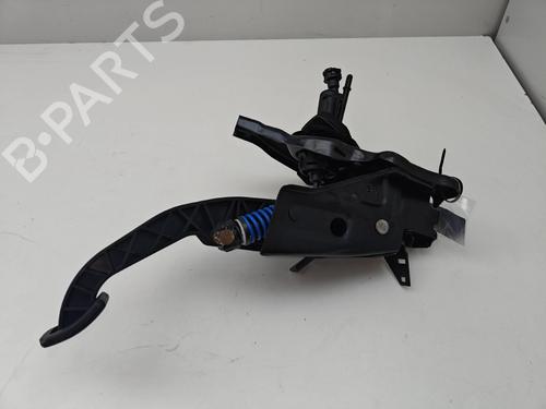 Used Clutch pedal Clutch pedal 37282961 37282961