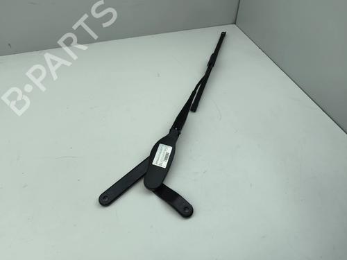 Used Front windshield wiper arm Front windshield wiper arm 37406011 37406011