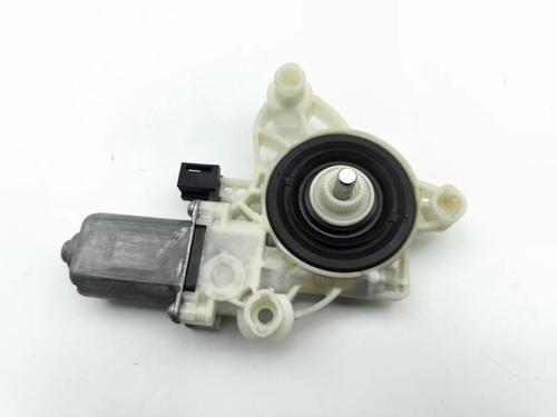 Vindusheismotor høyre foran Vindusheismotor høyre foran MERCEDES-BENZ A-CLASS (W177) [2018-2026] 37422622 37422622