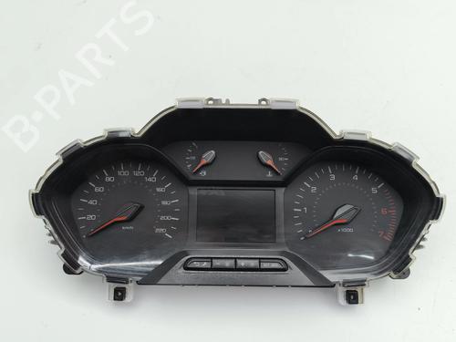 Used Instrument cluster Instrument cluster 37445561 37445561