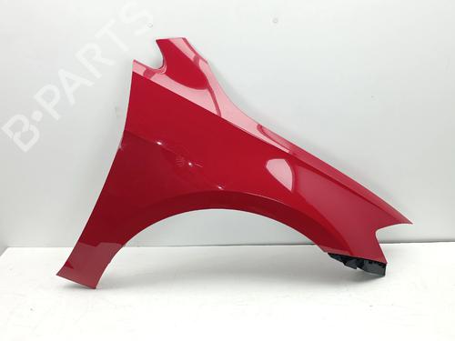 Used Right front fenders Right front fenders 37671230 37671230