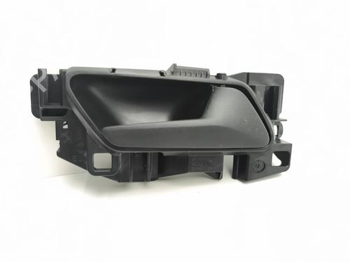 Used Front right interior door handle Front right interior door handle 37724316 37724316