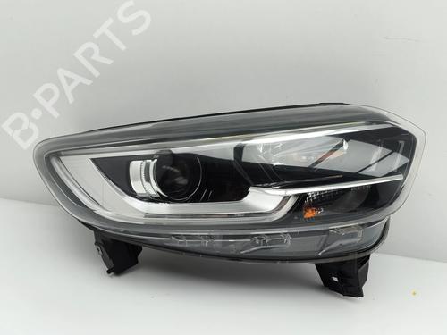 Used Right headlight Right headlight 38013804 38013804