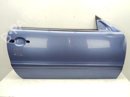 Used Right front door Right front door 38021075 38021075
