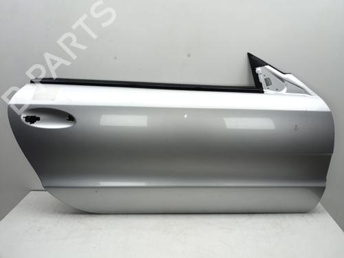 Used Right front door Right front door 38051492 38051492