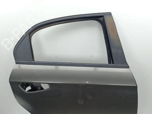 Dør højre bagtil Dør højre bagtil 38236702 38236702