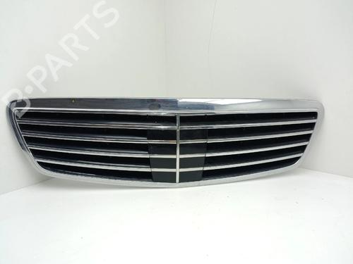 Used Grille Grille 38321902 38321902