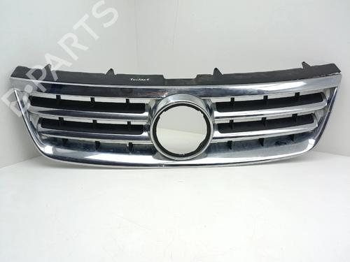 Used Grille Grille 38321915 38321915