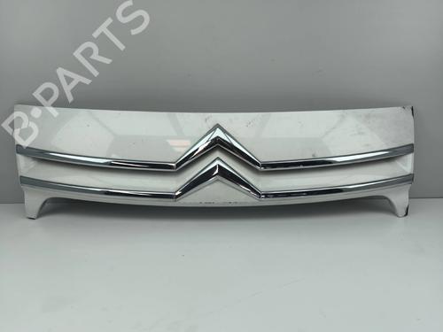 Used Grille Grille 38409452 38409452