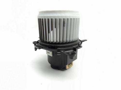Used Heater blower motor Heater blower motor PEUGEOT 3008 II SUV (MC_, MR_, MJ_, M4_) [2016-2026] 38488003 38488003