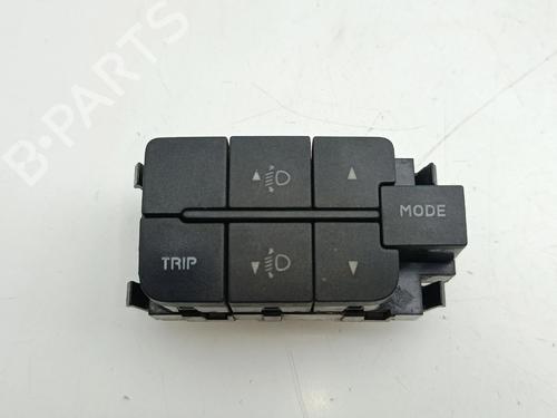 Kombi Kontakt / Stilkkontakt Kombi Kontakt / Stilkkontakt 38544737 38544737