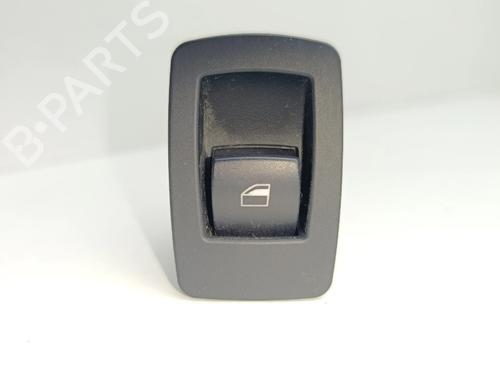 Used Right front window switch Right front window switch 38639121 38639121
