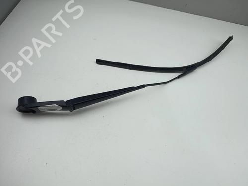 Used Front windshield wiper arm Front windshield wiper arm 38652105 38652105